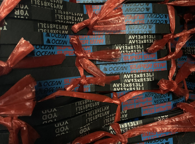 AV13×813Li 切边带